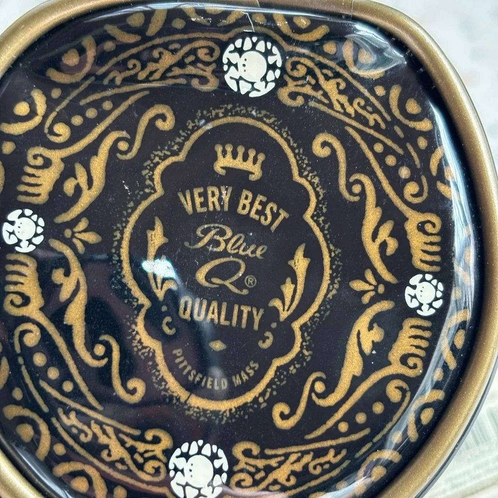 Blue Q blue queen